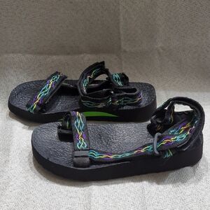 Sand & Sun Strappy Sport Sandals Women's 7/7.5 Outdoor Gorpcore Black Blue Boho